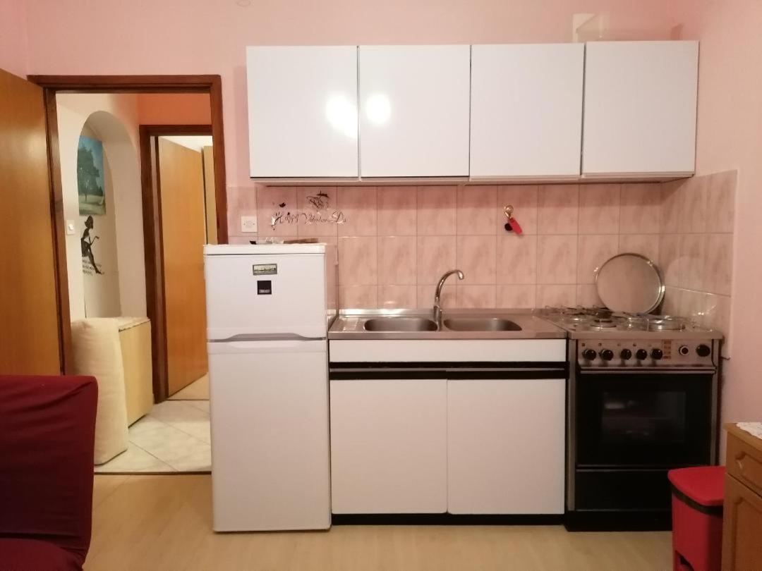 Apartmani Milisa L プリモシュテン エクステリア 写真