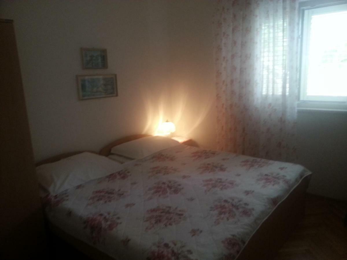 Apartmani Milisa L プリモシュテン エクステリア 写真