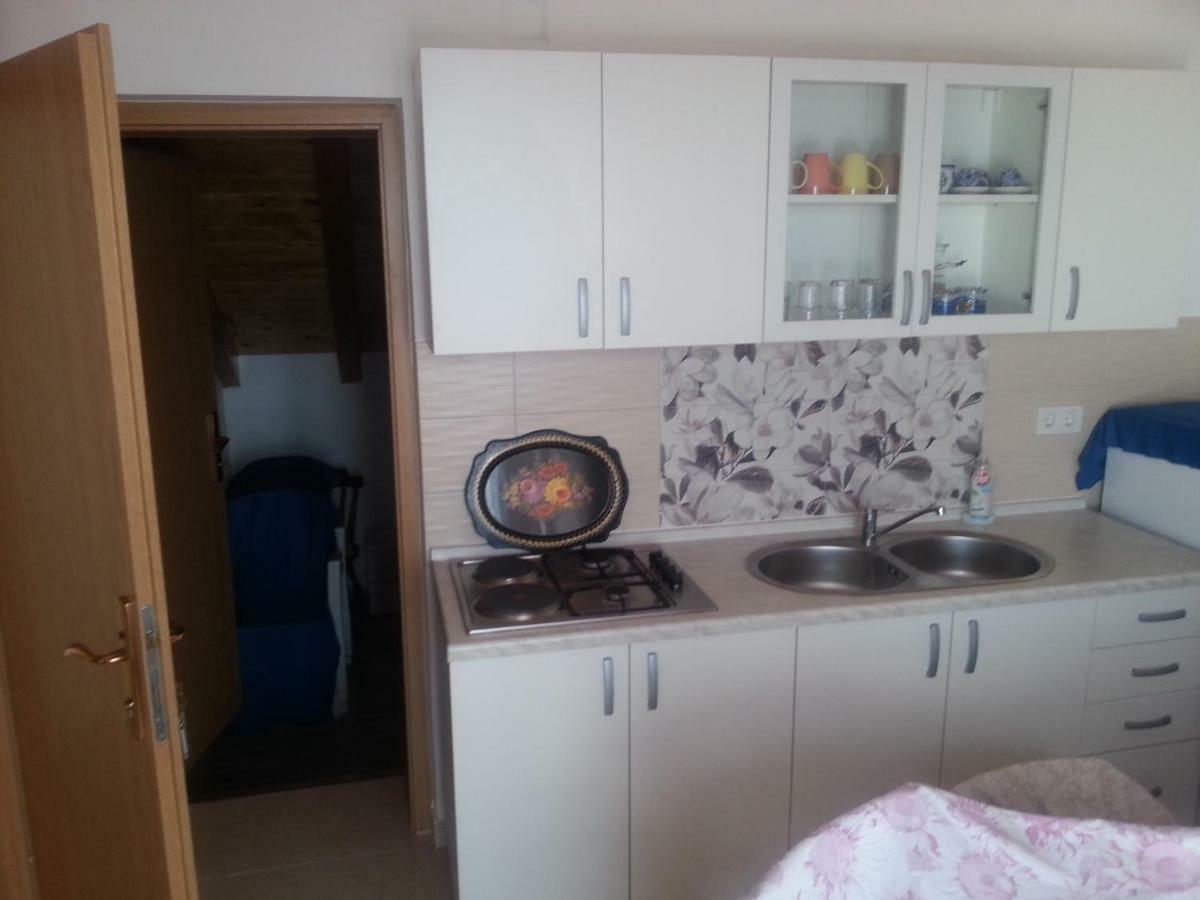 Apartmani Milisa L プリモシュテン エクステリア 写真